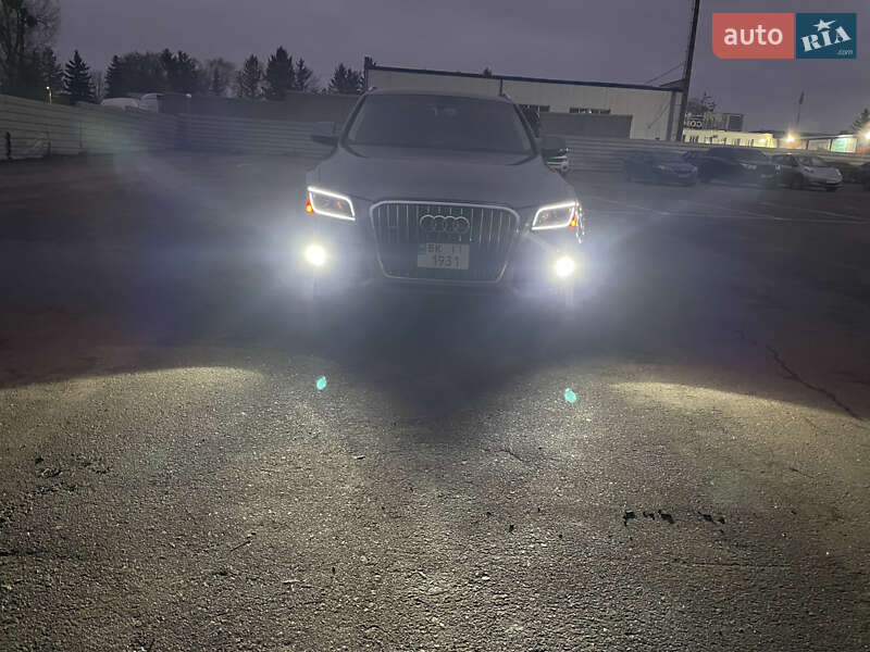 Внедорожник / Кроссовер Audi Q5 2013 в Ровно