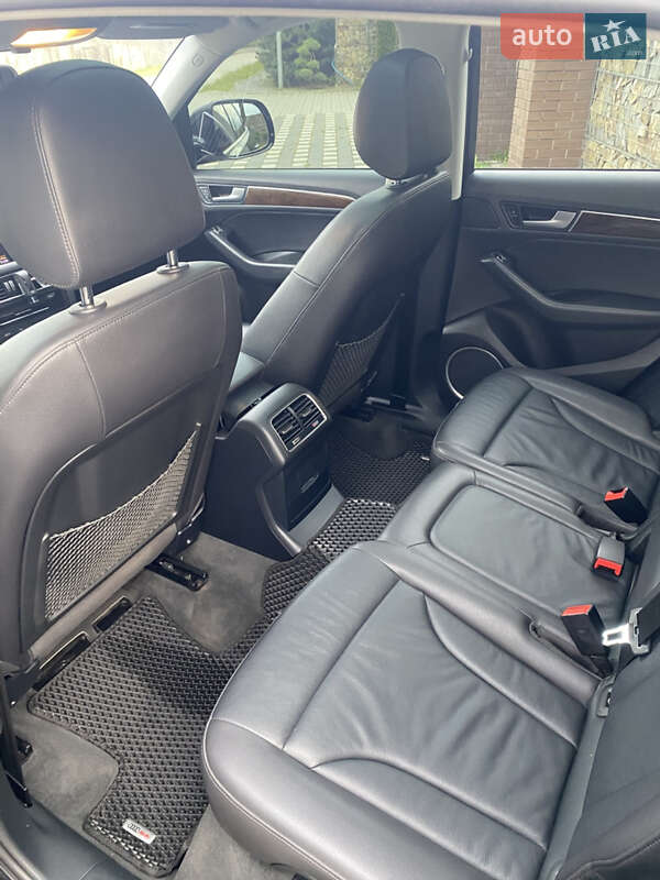 Внедорожник / Кроссовер Audi Q5 2016 в Стрые