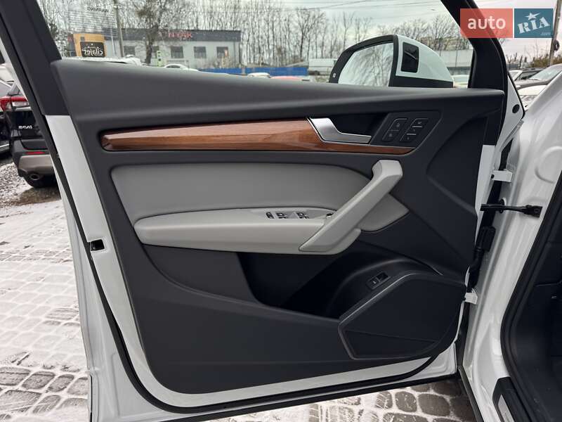 Позашляховик / Кросовер Audi Q5 2023 в Вінниці фото 24 Позашляховик / Кросовер Audi Q5 2023 в Вінниці
