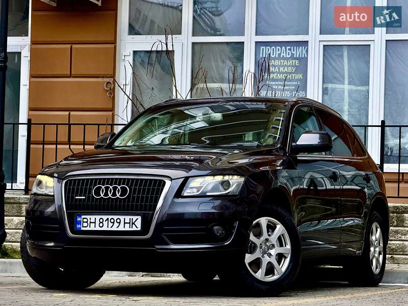 Внедорожник / Кроссовер Audi Q5 2009 в Одессе