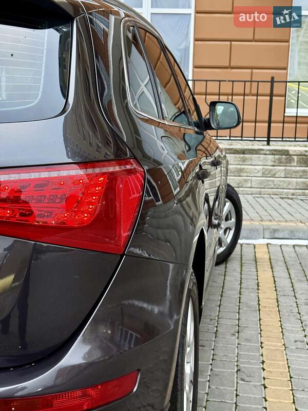 Внедорожник / Кроссовер Audi Q5 2009 в Одессе