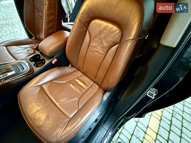 Внедорожник / Кроссовер Audi Q5 2009 в Одессе