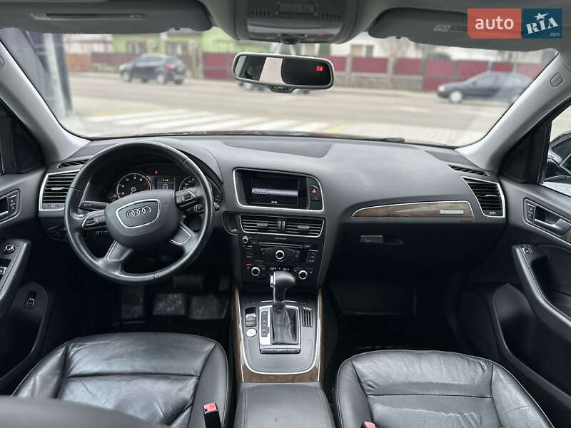 Внедорожник / Кроссовер Audi Q5 2015 в Виноградове