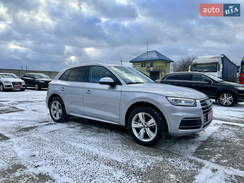 Позашляховик / Кросовер Audi Q5 2018 в Володимирі