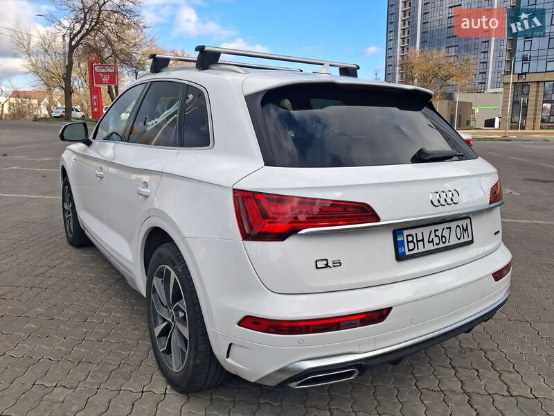 Внедорожник / Кроссовер Audi Q5 2022 в Одессе