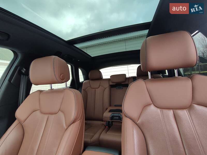 Позашляховик / Кросовер Audi Q5 2021 в Нововолинську фото 23 Позашляховик / Кросовер Audi Q5 2021 в Нововолинську