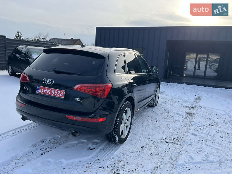 Внедорожник / Кроссовер Audi Q5 2011 в Владимире