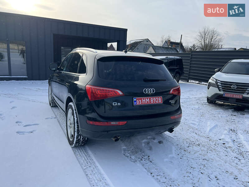 Внедорожник / Кроссовер Audi Q5 2011 в Владимире
