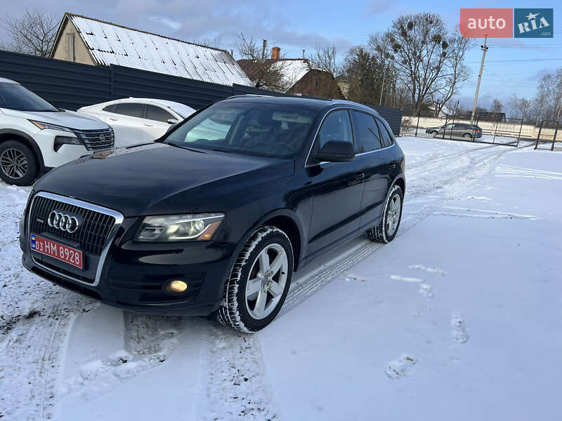 Внедорожник / Кроссовер Audi Q5 2011 в Владимире