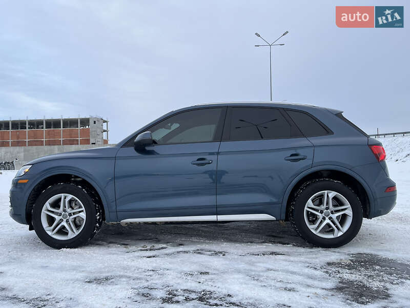 Внедорожник / Кроссовер Audi Q5 2018 в Львове