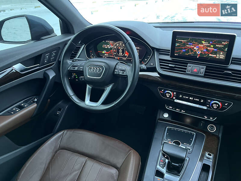 Внедорожник / Кроссовер Audi Q5 2018 в Львове