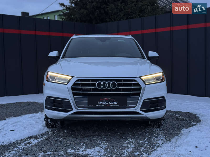 Внедорожник / Кроссовер Audi Q5 2017 в Луцке