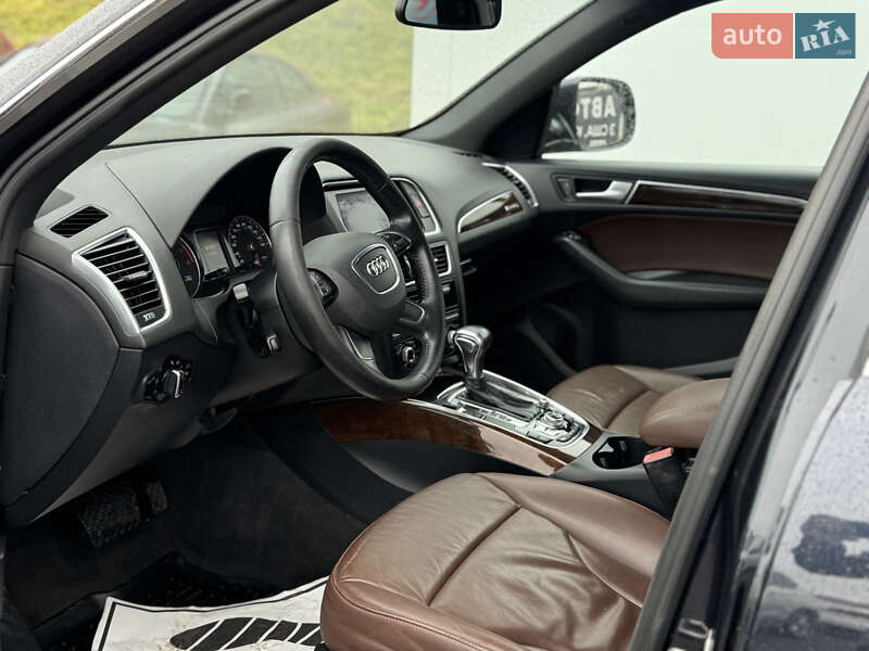 Внедорожник / Кроссовер Audi Q5 2015 в Львове