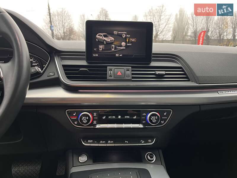 Внедорожник / Кроссовер Audi Q5 2017 в Житомире