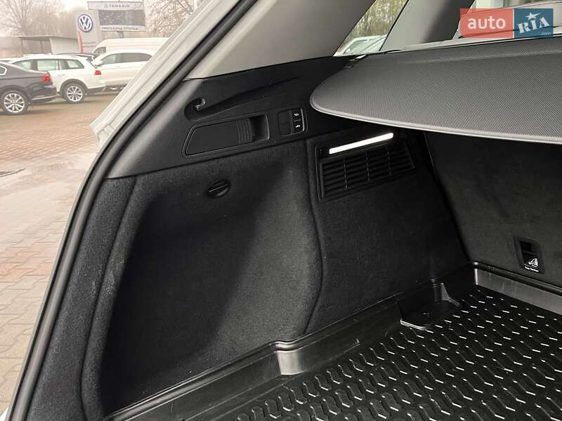 Внедорожник / Кроссовер Audi Q5 2017 в Житомире