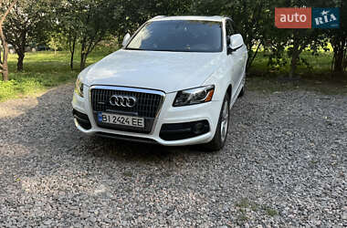 Внедорожник / Кроссовер Audi Q5 2011 в Полтаве