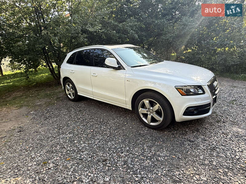 Позашляховик / Кросовер Audi Q5 2011 в Полтаві