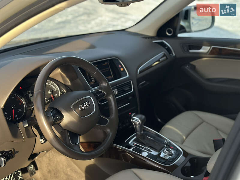 Позашляховик / Кросовер Audi Q5 2015 в Львові фото 36 Позашляховик / Кросовер Audi Q5 2015 в Львові