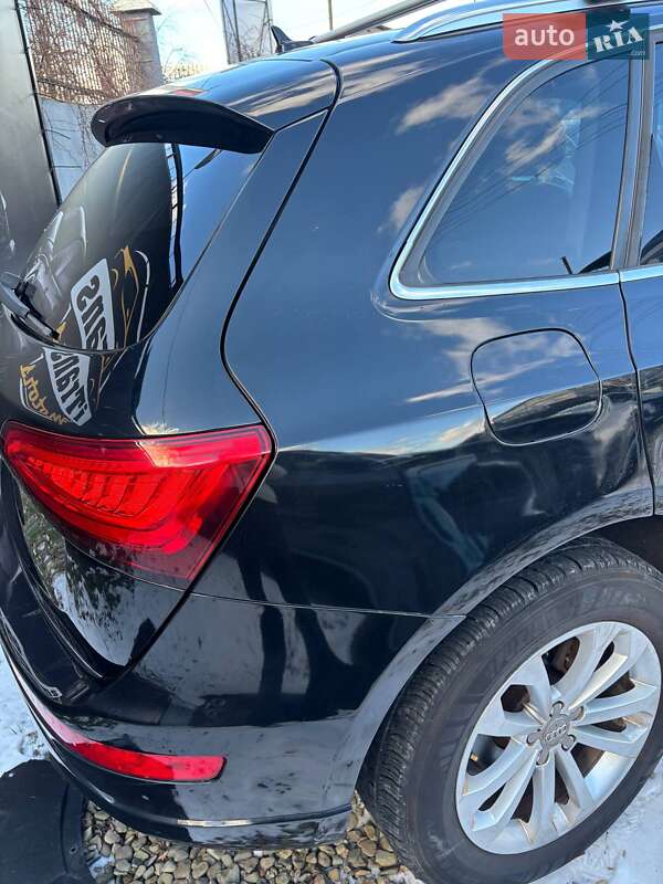 Позашляховик / Кросовер Audi Q5 2015 в Стрию