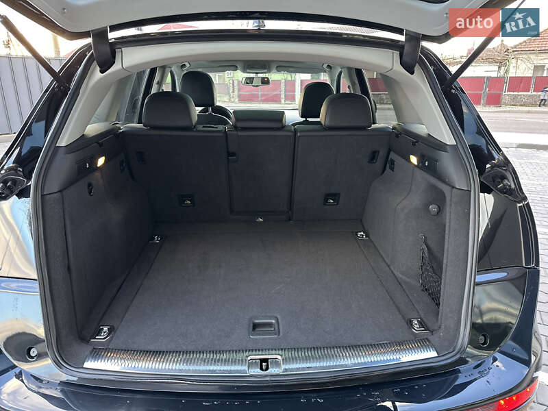 Позашляховик / Кросовер Audi Q5 2012 в Виноградові