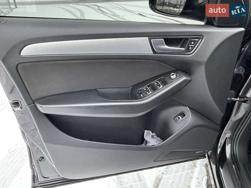 Внедорожник / Кроссовер Audi Q5 2014 в Мукачево