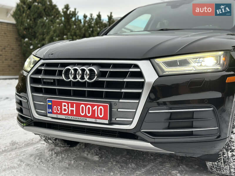 Внедорожник / Кроссовер Audi Q5 2018 в Киеве