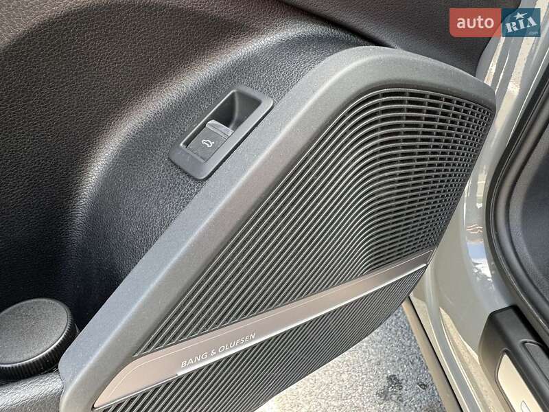 Внедорожник / Кроссовер Audi Q5 2020 в Одессе