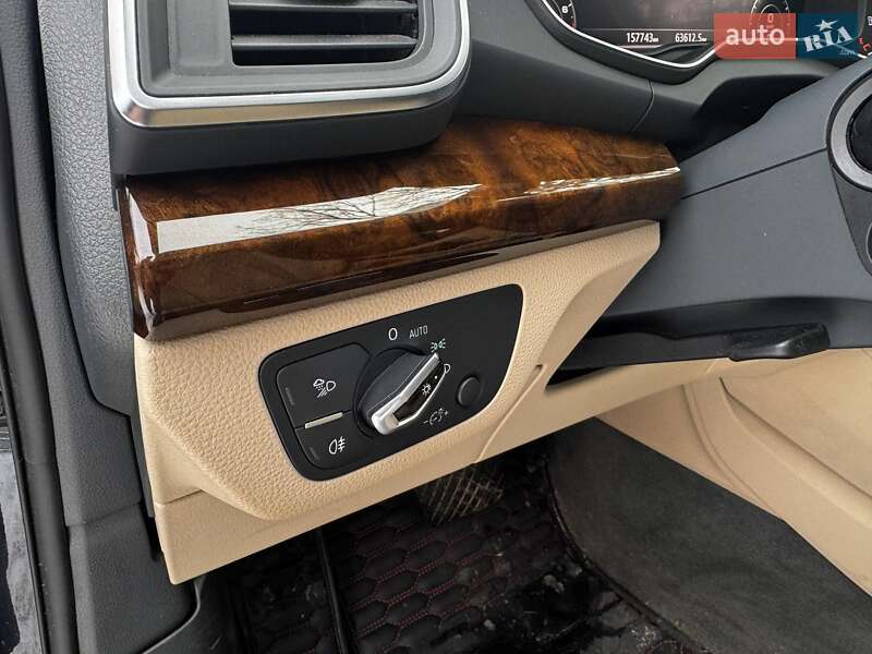 Внедорожник / Кроссовер Audi Q5 2017 в Киеве