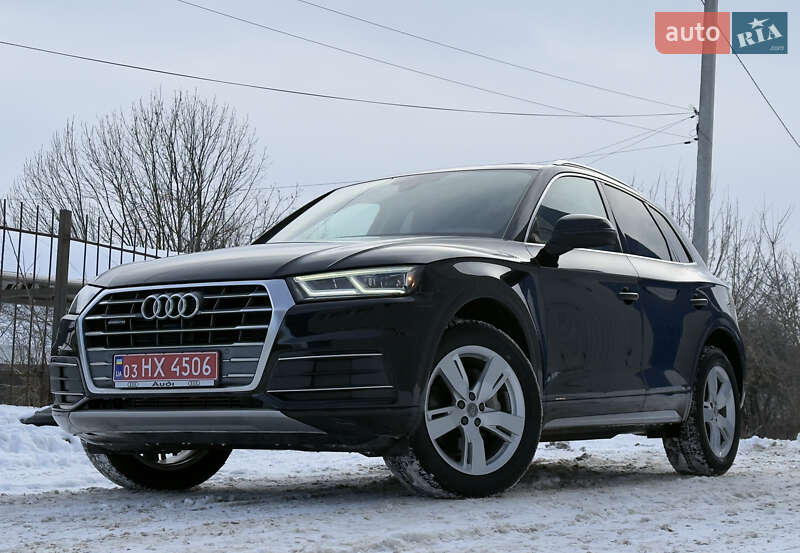 Внедорожник / Кроссовер Audi Q5 2019 в Житомире