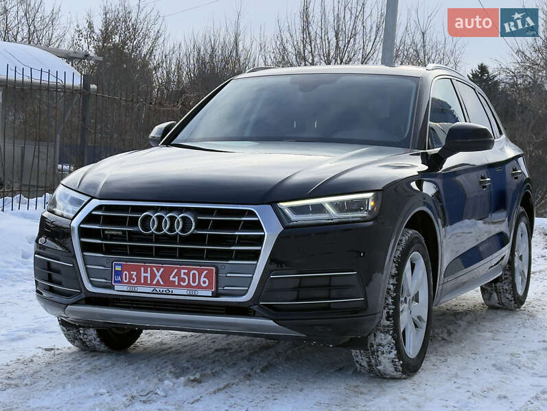 Внедорожник / Кроссовер Audi Q5 2019 в Житомире