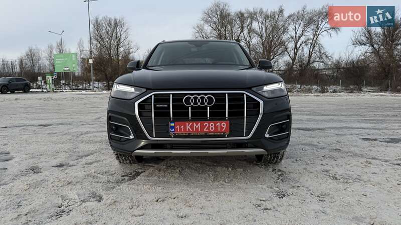 Внедорожник / Кроссовер Audi Q5 2023 в Киеве