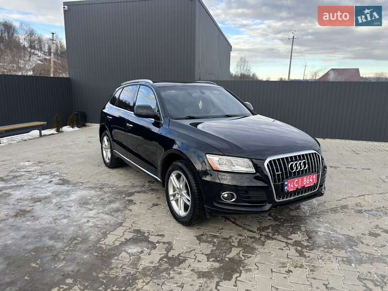 Позашляховик / Кросовер Audi Q5 2016 в Косові