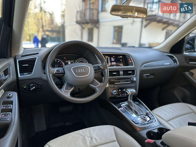 Позашляховик / Кросовер Audi Q5 2016 в Дрогобичі