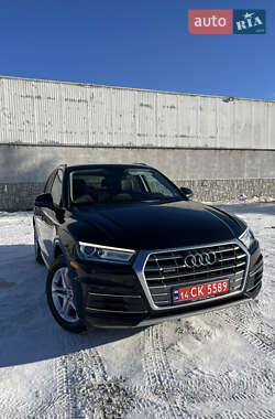 Внедорожник / Кроссовер Audi Q5 2018 в Львове