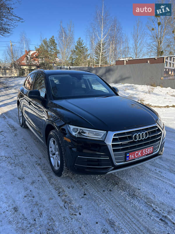 Внедорожник / Кроссовер Audi Q5 2018 в Львове