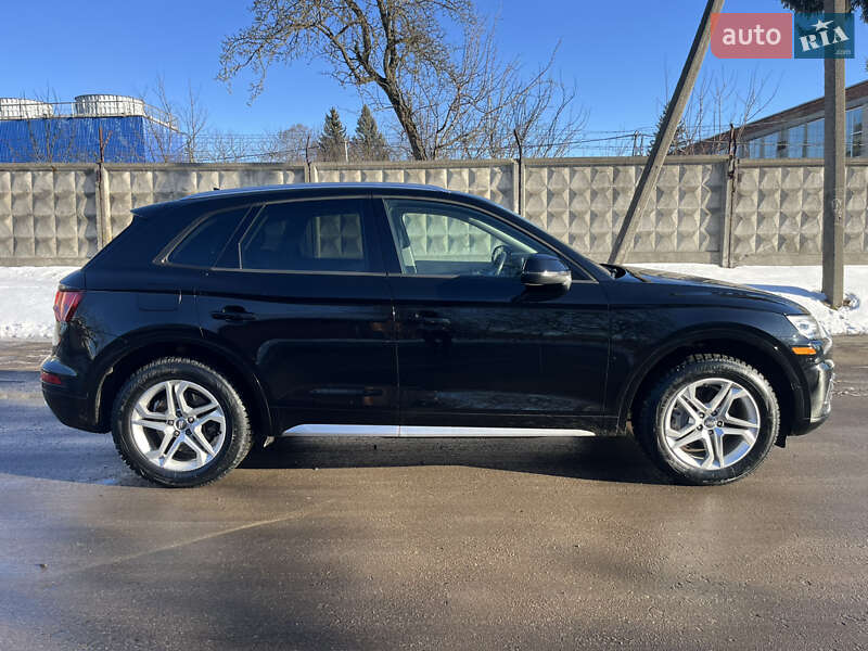 Внедорожник / Кроссовер Audi Q5 2018 в Львове