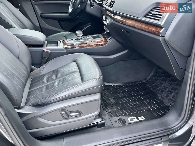 Внедорожник / Кроссовер Audi Q5 2017 в Василькове фото 55 Внедорожник / Кроссовер Audi Q5 2017 в Василькове