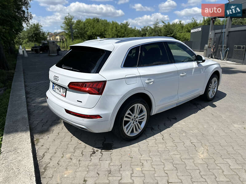 Внедорожник / Кроссовер Audi Q5 2019 в Львове