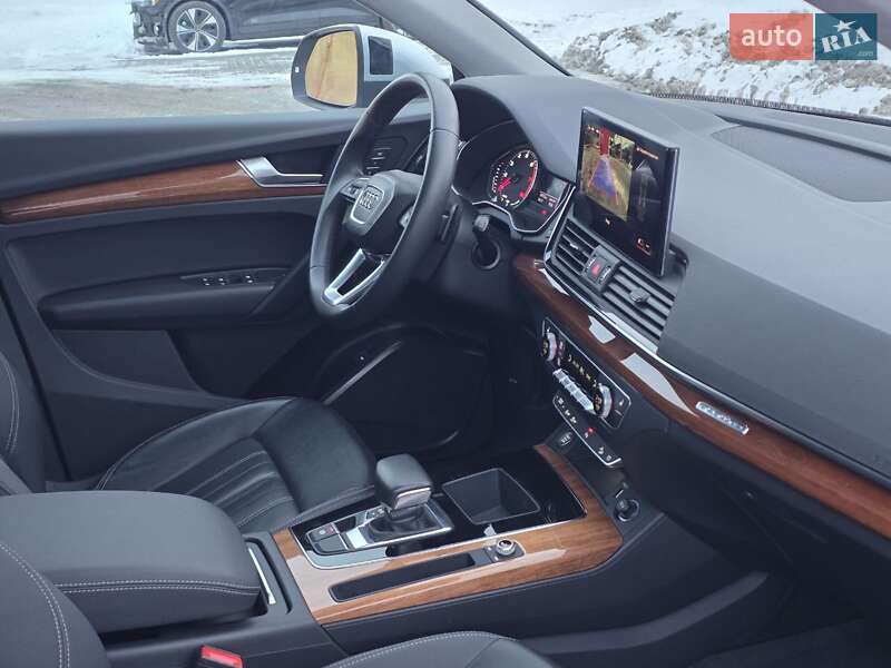 Позашляховик / Кросовер Audi Q5 2020 в Тернополі