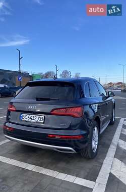 Позашляховик / Кросовер Audi Q5 2019 в Луцьку