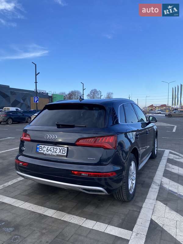 Внедорожник / Кроссовер Audi Q5 2019 в Луцке
