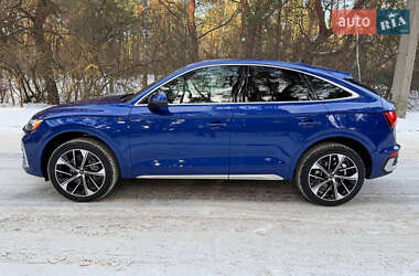 Внедорожник / Кроссовер Audi Q5 2021 в Киеве