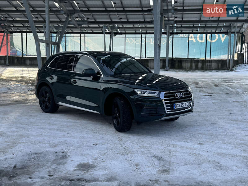 Внедорожник / Кроссовер Audi Q5 2017 в Львове