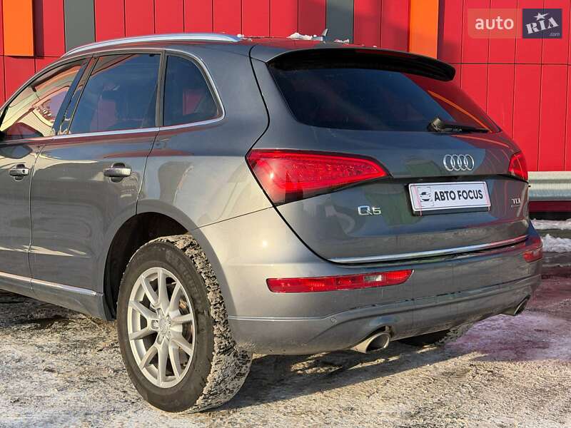 Внедорожник / Кроссовер Audi Q5 2015 в Киеве