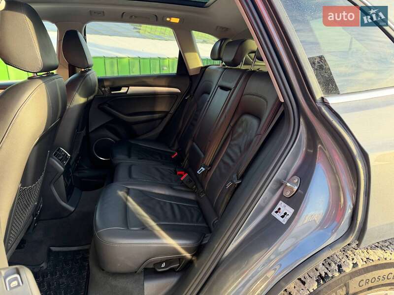 Внедорожник / Кроссовер Audi Q5 2015 в Киеве