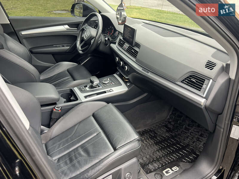 Позашляховик / Кросовер Audi Q5 2018 в Хмельницькому