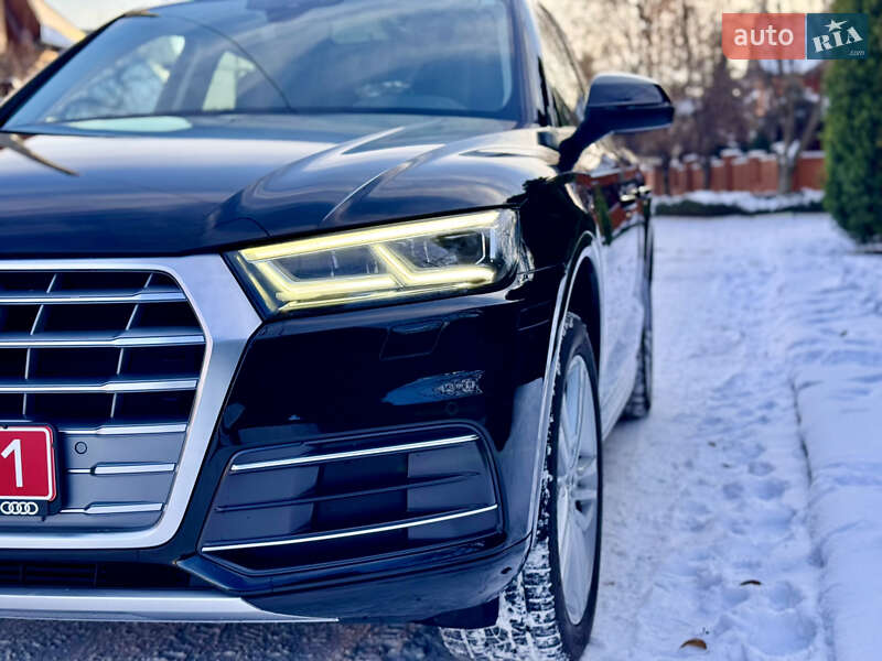 Позашляховик / Кросовер Audi Q5 2018 в Києві фото 16 Позашляховик / Кросовер Audi Q5 2018 в Києві