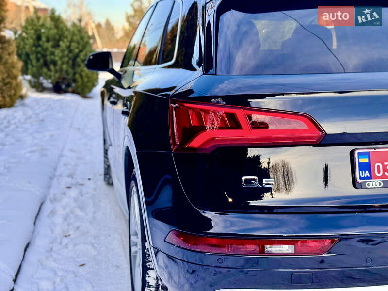 Позашляховик / Кросовер Audi Q5 2018 в Києві фото 20 Позашляховик / Кросовер Audi Q5 2018 в Києві