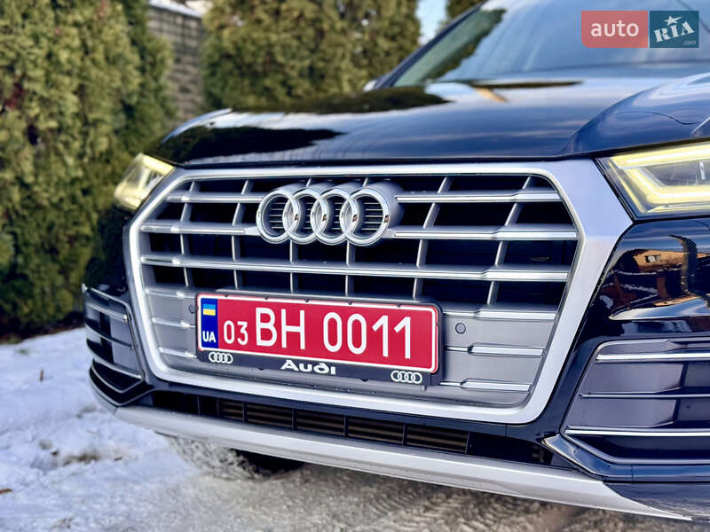 Позашляховик / Кросовер Audi Q5 2018 в Києві фото 24 Позашляховик / Кросовер Audi Q5 2018 в Києві