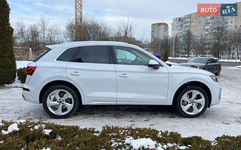 Внедорожник / Кроссовер Audi Q5 2023 в Львове
